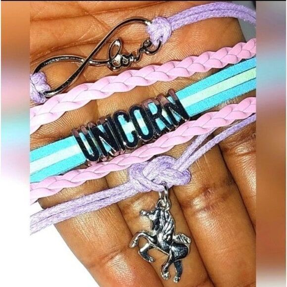 Hand crafted, horse shaped unicorn stackable bracelet - Picture 4 of 6